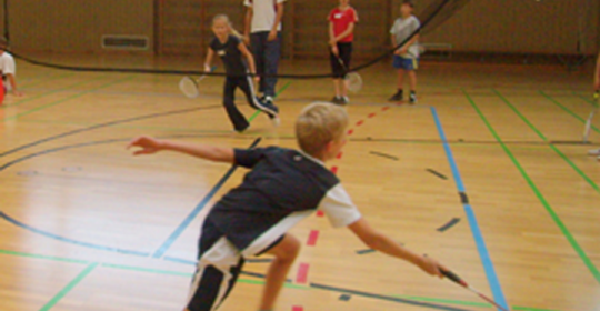Badminton für Kinder -Grundschule Schönfeld